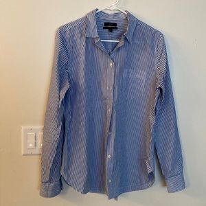 J. Crew Women’s classic fit button up shirt in blue and white stripe